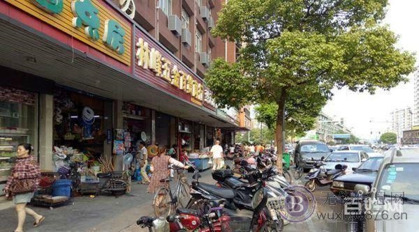 金锡苑连锁水果店房东急用钱低于市场价40万急售